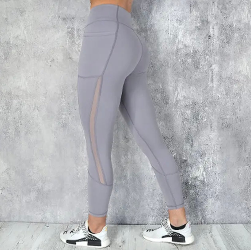Women's Breathable High-Waisted Leggings With Pockets – FitnessWorld